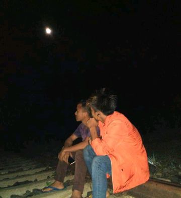 coveImg