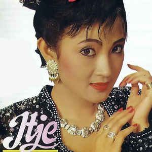 Badai Biru -cover