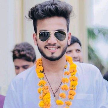 Yadav ji ke jhanda. Elvish Yadav-cover