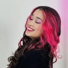 AMIZADE OU PAIXÃO ?