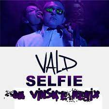 Selfie-cover