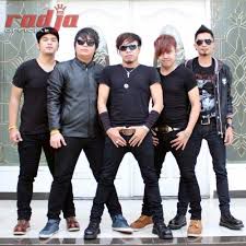 Manusia Biasa-cover