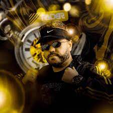 TIRA O CHAPÉU E A BOTA, ROÇA EM MIM (Remix)