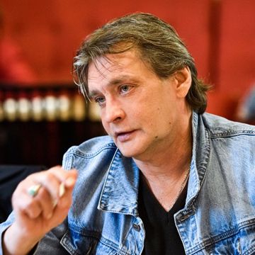 Небо выбрало нас