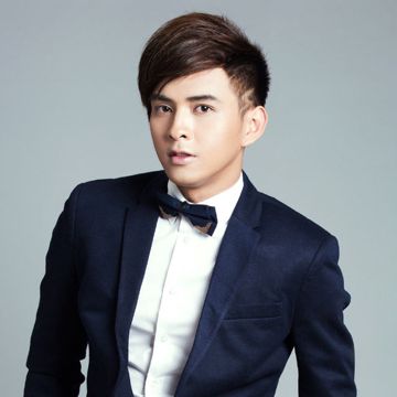 Đừng Bắt Anh Mạnh Mẽ-cover