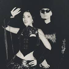 Tommy & Pamela-cover