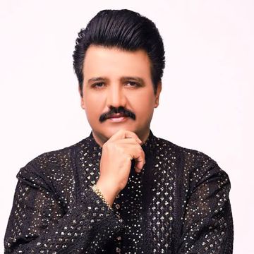Kali Kameez Wala