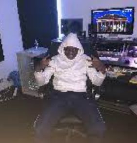 La Street / On y va (Prod by Larbi)-cover