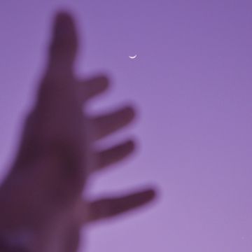 Luna-cover