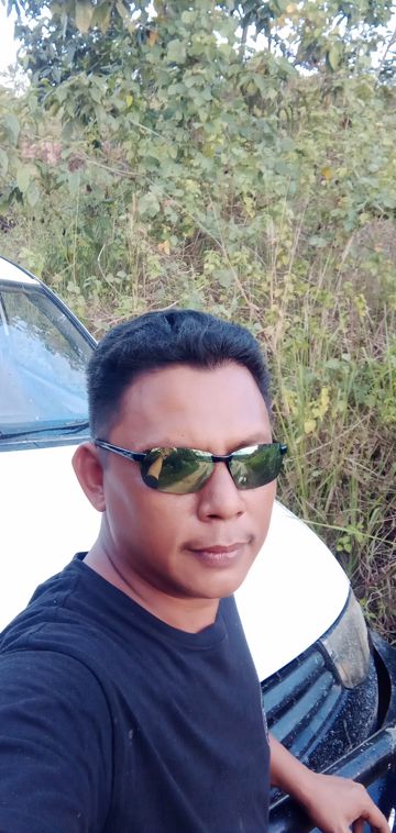 coveImg