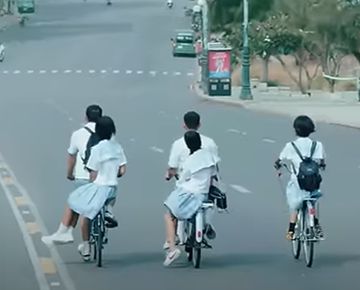 Đại Lộ Mặt Trời-cover
