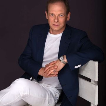 coveImg