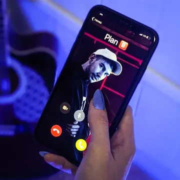 coveImg