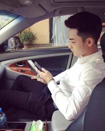 ANH MỚI CHÍNH LÀ NGƯỜI EM YÊU