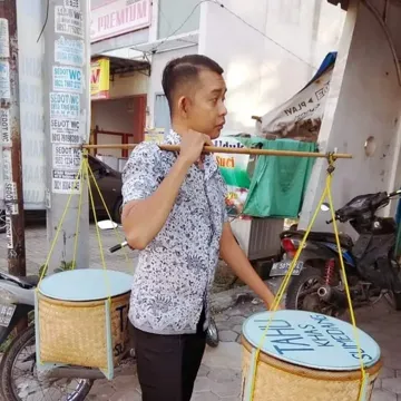 Cinta Ini Menyakitkan