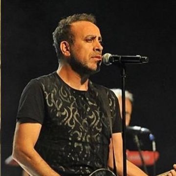Sevenler Ağlarmış-cover