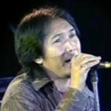 ဆူးမ်ားတဲ့ပန္း