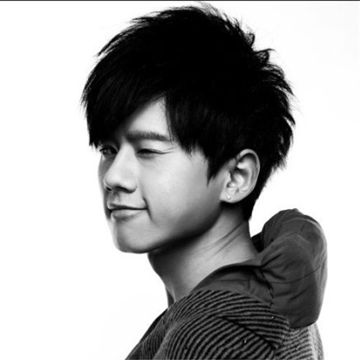 只要平凡-cover