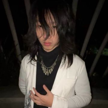 love.hate-cover