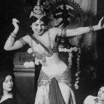 MATA HARI-cover