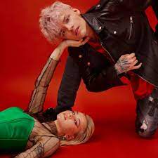 Меган Фокс +