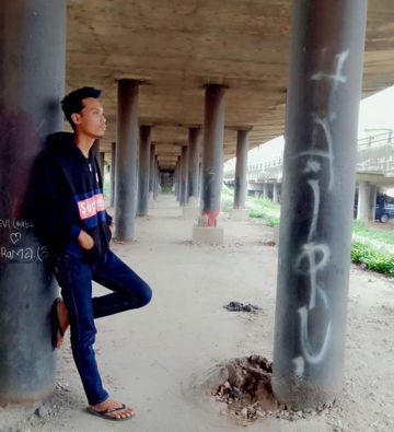 coveImg