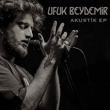 ufuk-beydemir-ay-tenli-kadn-cover-image