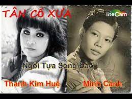 Tân Cổ Ngồi Tựa Song Đào