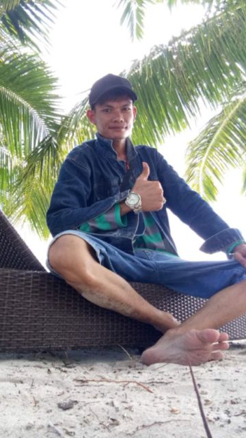 coveImg