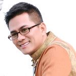 Xin Yêu Tôi Bằng Cả Tình Người-cover