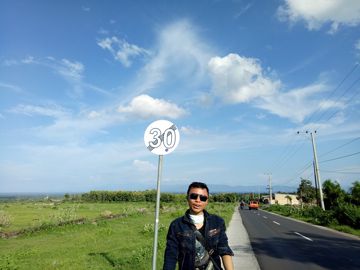 very-berawal-dari-tatap-cover-image