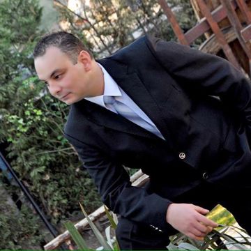 BEYAZ GÜL KIRMIZI GÜL