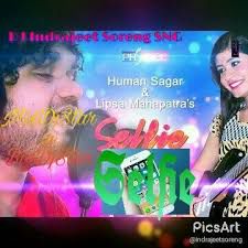  Selfie-cover