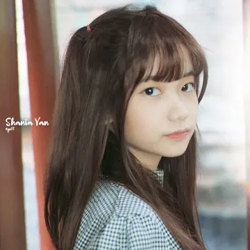Suzume-cover