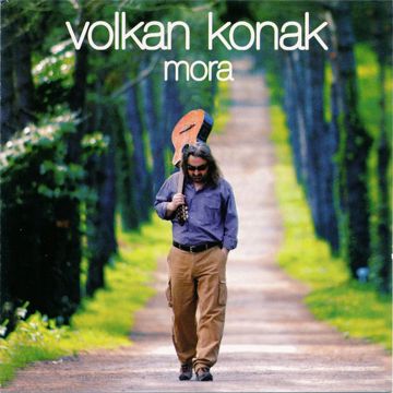 Cevizin Yaprağı Dal Arasında-cover