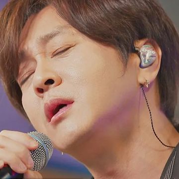흰수염고래 (Live)-cover