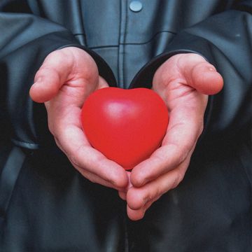 CUORE IN UNA BUSTA-cover