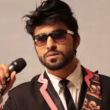 Tum Chain Ho Unplugged-cover