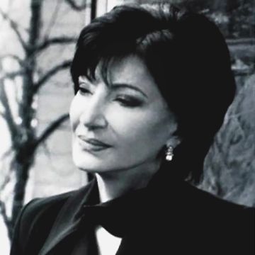 მრუდე თუ გაქვს ხელი