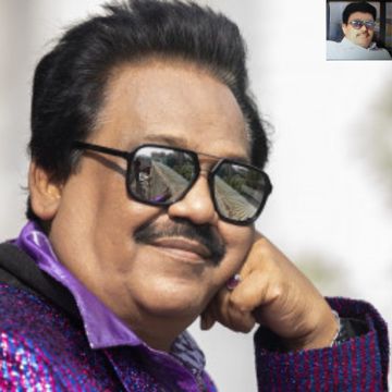 পলাতক সময়ের হাত ধরে - Polatok Somoyer Hat Dhore-cover