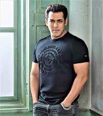 Ek Tha Tiger-cover