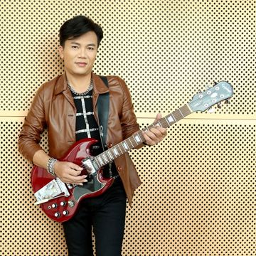 หิ่งห้อยกับตะวัน By Pwessnuchita-cover