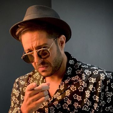 حاجه مستخبيه-cover
