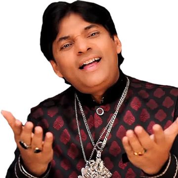 Surkh Kapro Mein Nikla Hai Wo Bewafa