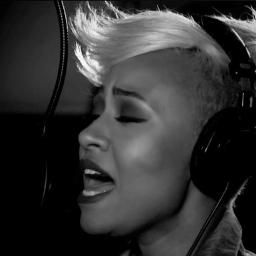 Hurts (Emeli Sandé)-cover
