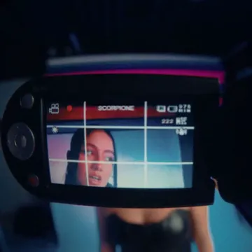 coveImg