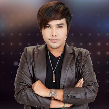 អ្នកខុសគឺបង