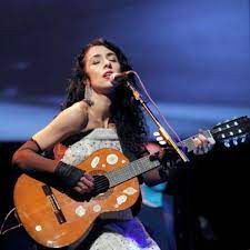 coveImg