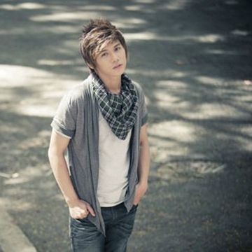 Cỏ Anh Đào-cover
