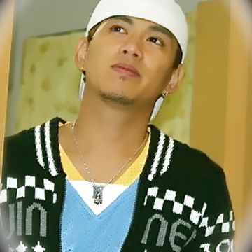 cue-c-ang-ganda-mo-cover-image